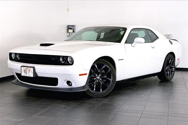 2020 dodge challenger r/t