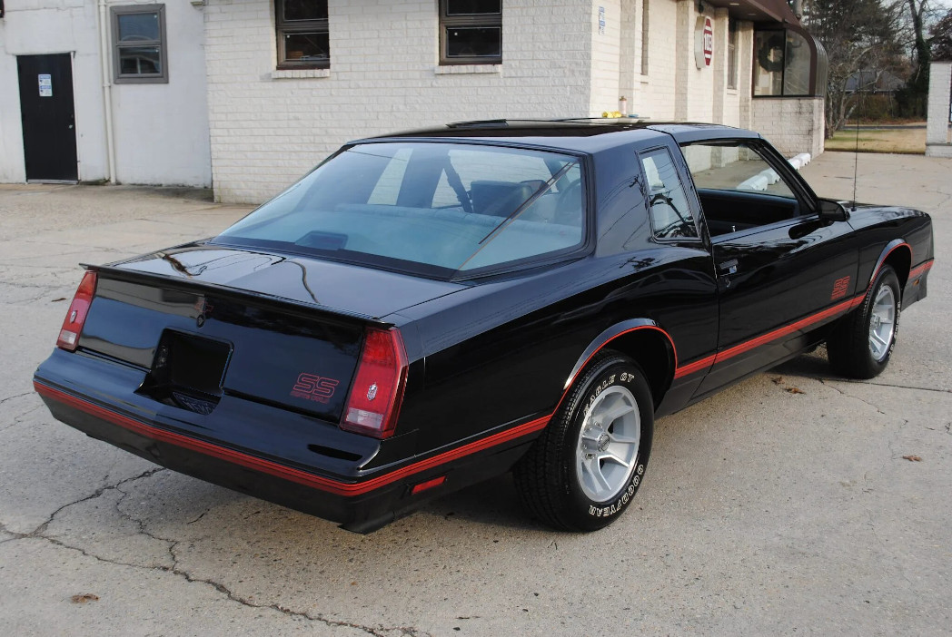 chevrolet monte carlo ss