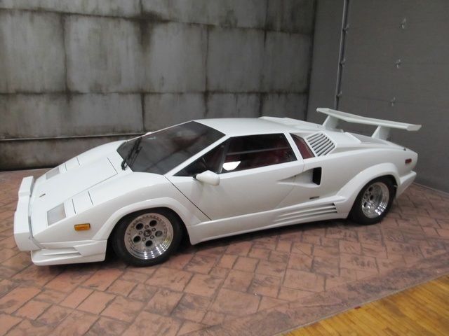 1989 lamborghini countach 25th anniversary only 1300 mi never titled