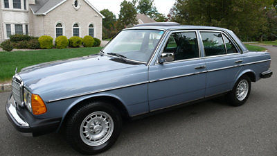 1984 mercedes 300d turbo diesel sedan only 13,286 original miles sunroof