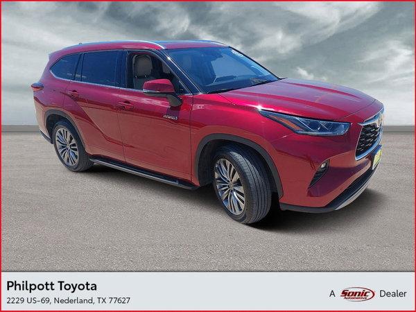 2020 toyota highlander in canton, michigan