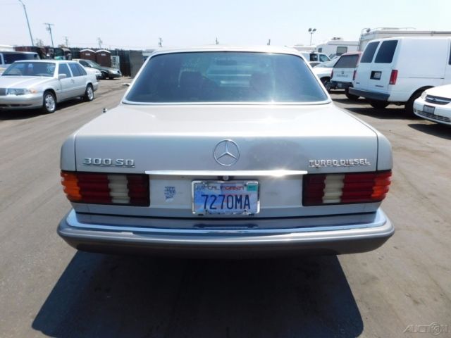 1985 mercedes-benz 300sd turbodiesel turbo 3l i5 10v automatic no reserve