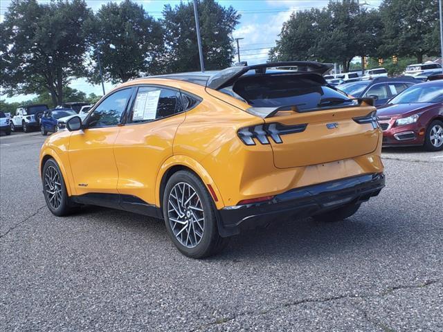 2021 ford mustang mach-e gt