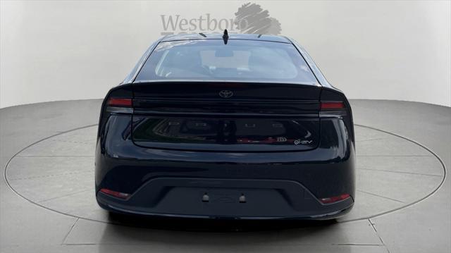 2023 toyota prius le