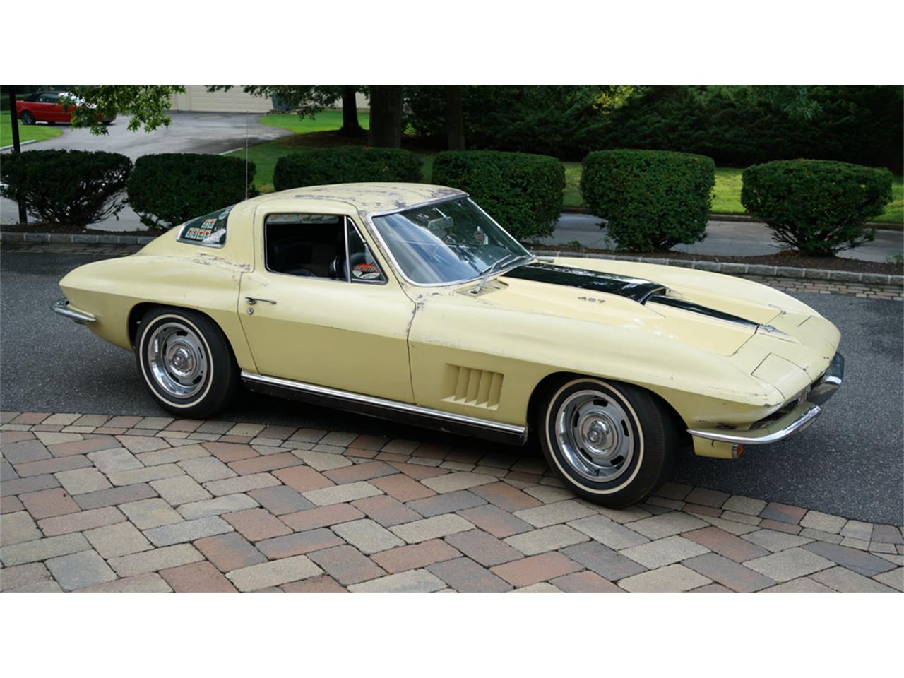 1967 chevrolet corvette stingray