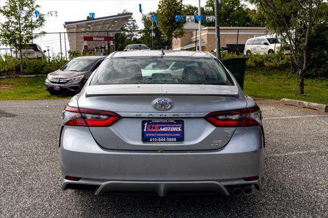 2021 toyota camry se