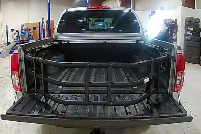 2012 nissan frontier crew cab s pickup 4d 5 ft in rochester, new york