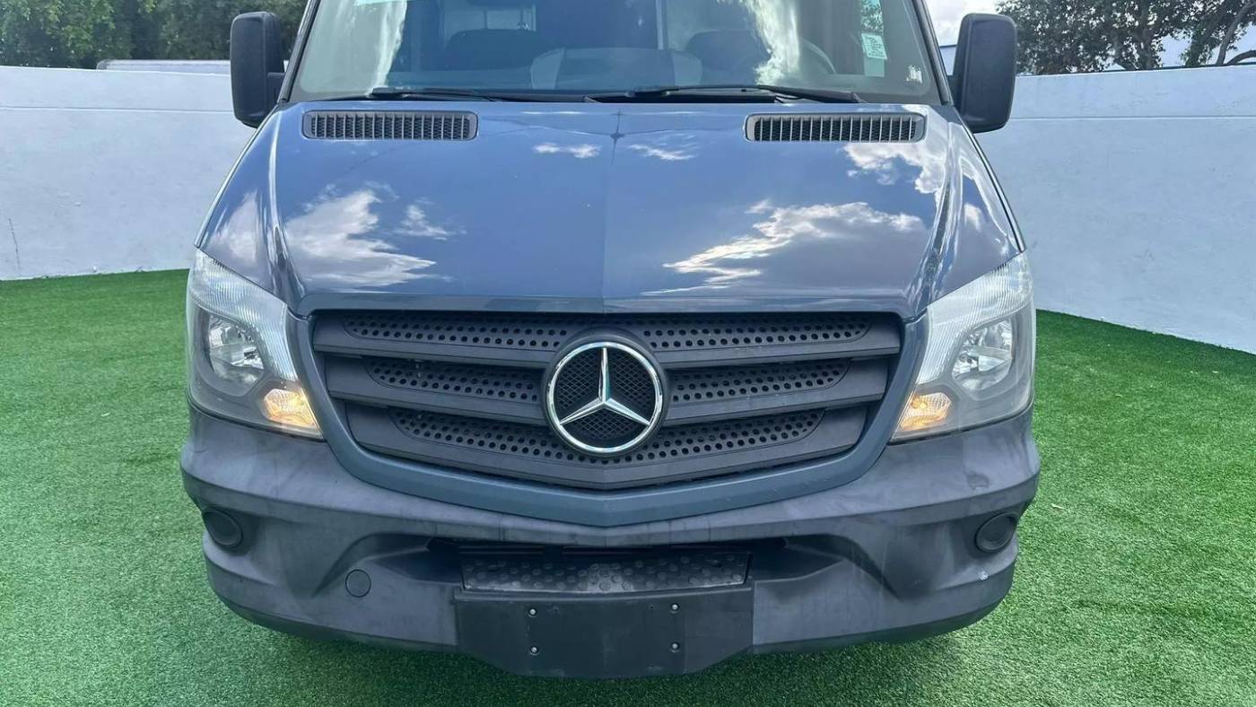 2018 mercedes-benz sprinter 2500