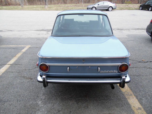 1973 bmw 2002tii round tail lights