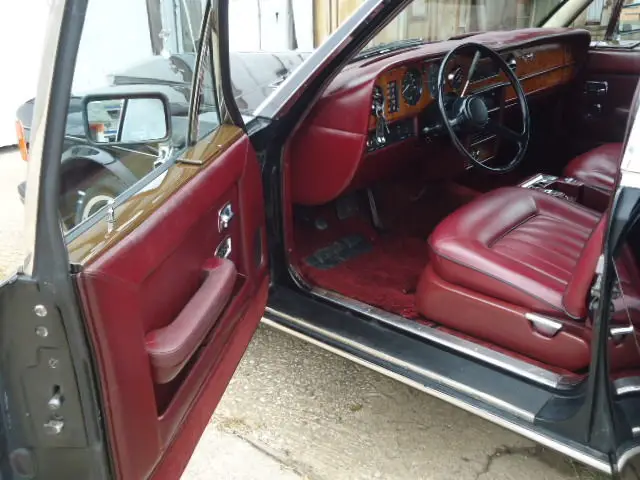 1983 rolls royce silver spur base sedan 4-door 6.7l