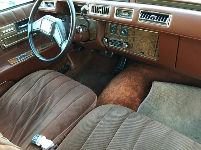 1979 cadillac seville elegante sedan 4-door 5.7l