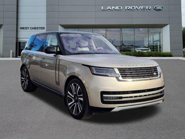 2023 land rover range rover se