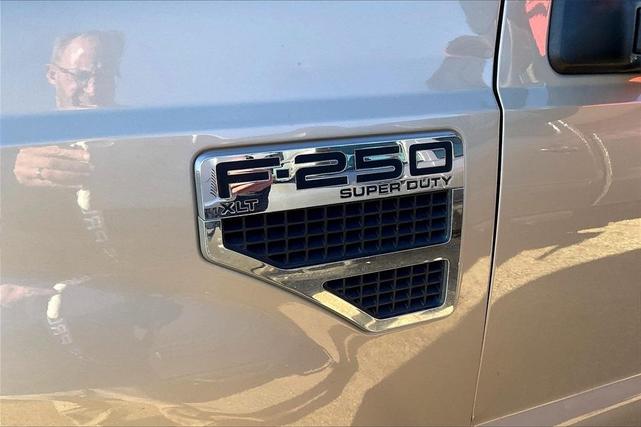 2010 ford f-250 xlt