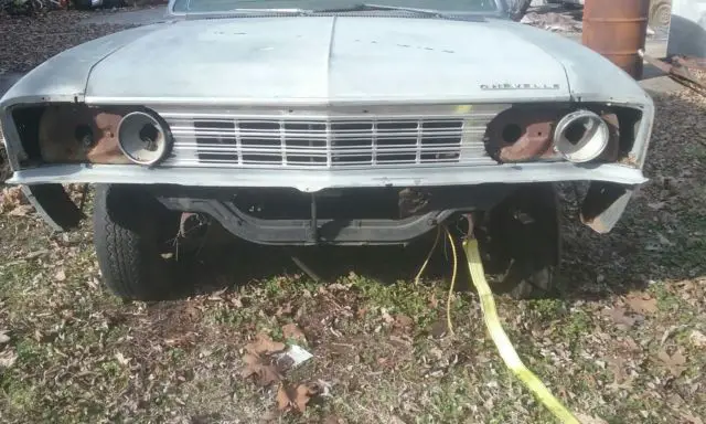 1967 chevelle malibu parts!!! salvage project 4 doors dash fenders glass trunk