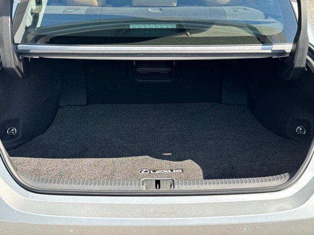 2019 lexus es 350 luxury
