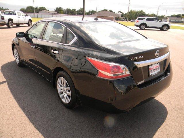 used 2015 nissan altima 2.5 s hutchinson, ks 67502 for sale in hutchinson, kansas