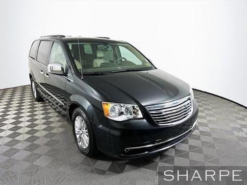 2015 chrysler town & country touring-l front-wheel drive lwb passenger van in wyoming, michigan