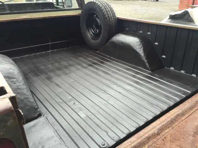 1971 dodge 1/2 ton power wagon 4x4 sweptline shortbed rare!