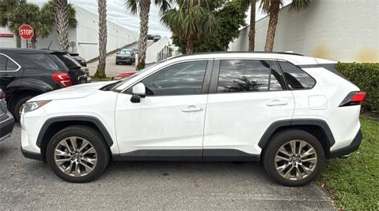 2019 Toyota RAV4