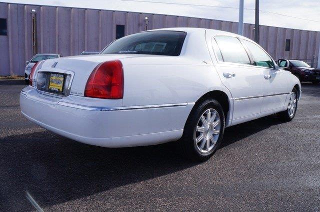 2011 lincoln town car signature limited signature limited 4dr sedan for sale in cheyenne, wyoming
