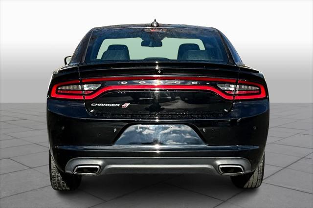 2020 dodge charger sxt