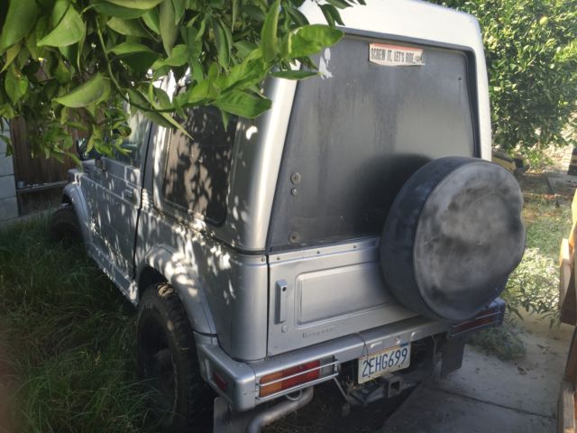 colecction, silver very good condition 4x4 good tire sport