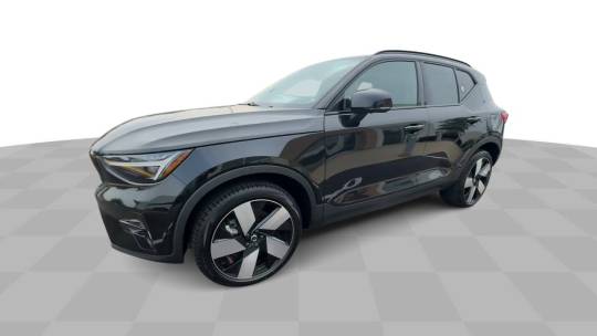 2024 Volvo XC40