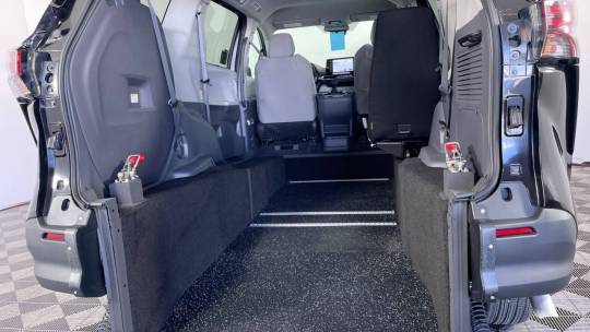 2024 Toyota Sienna