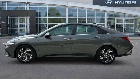 2024 Hyundai Elantra