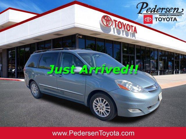 2009 toyota sienna limited