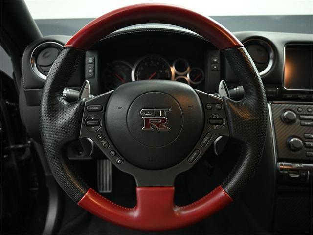2014 nissan gt-r black edition