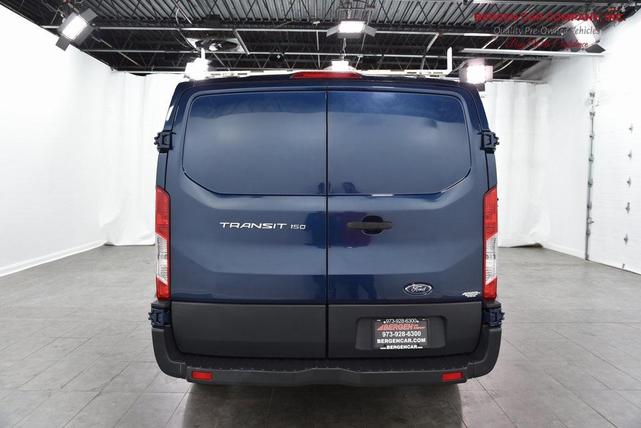 2015 ford transit-150 base