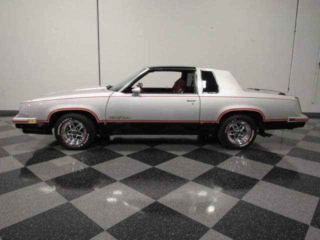 dialed-in hurst/olds 442, recent respray, clean guts, built 307, t-tops, r134 ac