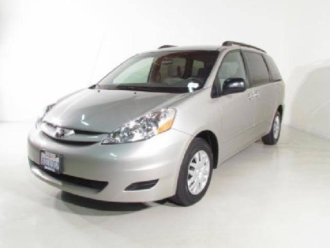 2008 toyota sienna le in cerritos, ca