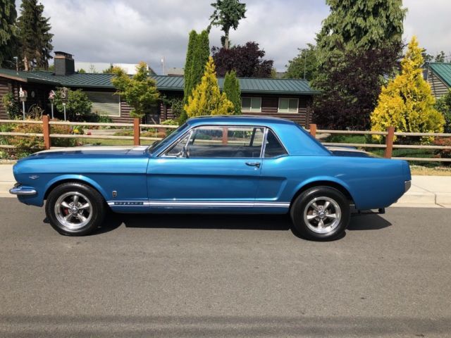 1966 ford mustang sport coupe gt 5-speed a-code 289 v8 pony interior 65 67 68