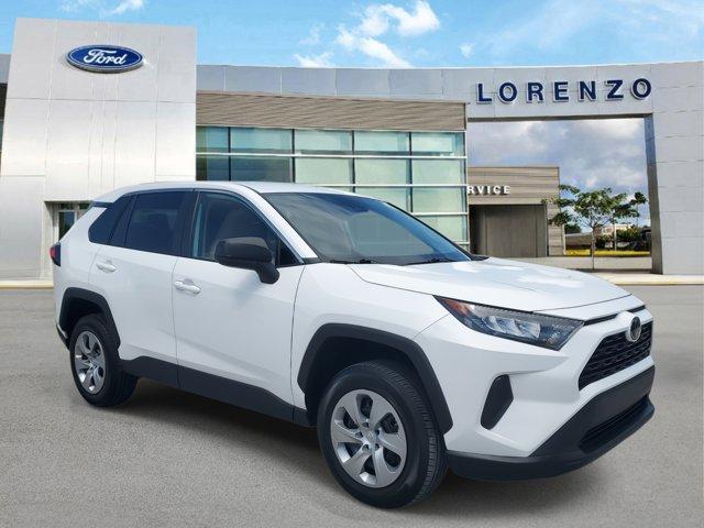 2022 toyota rav4 le