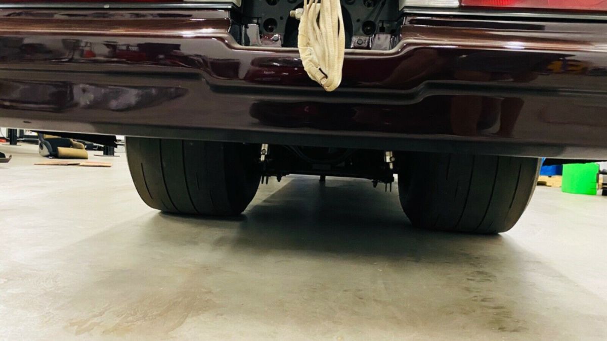 big tire, 25.5 crmo cage,cert'd, ford 9", strange axles, brakes, roller, chute