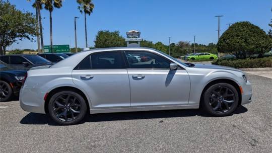 2023 Chrysler 300
