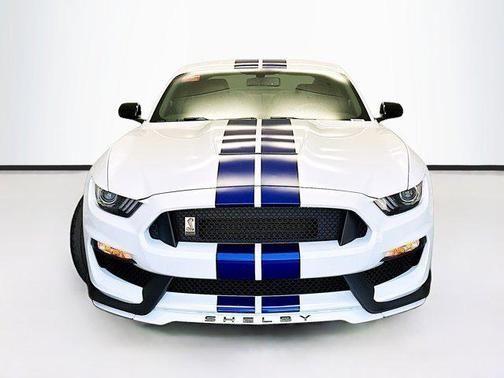 2016 ford shelby gt350