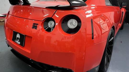 2014 nissan gt-r premium