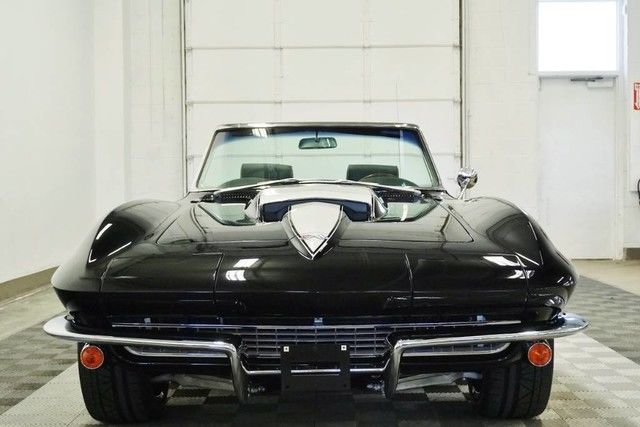 1967 corvette resto mod in raven black 427 ls7 motor 95000 miles