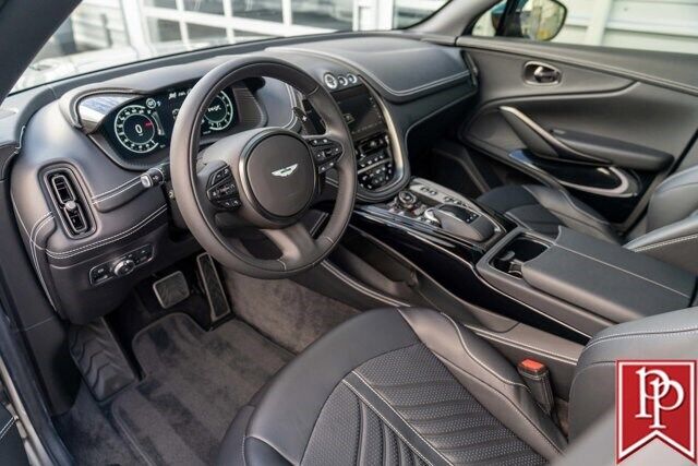 2024 aston martin dbx 707