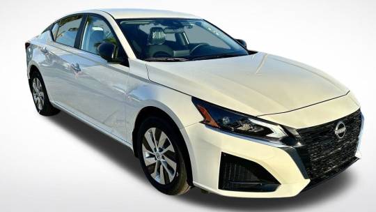 2025 Nissan Altima