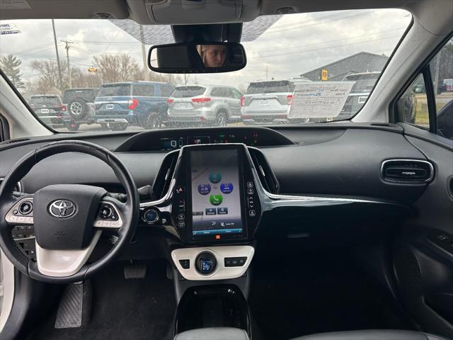 2017 toyota prius prime plus