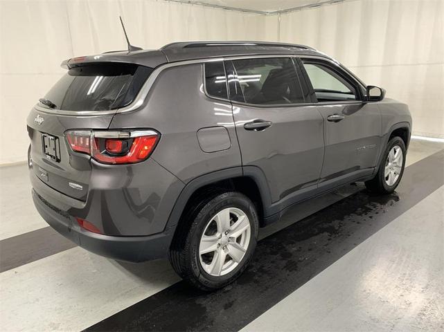 2022 jeep compass latitude