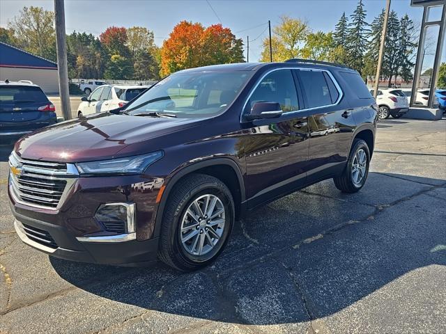 2023 chevrolet traverse lt cloth