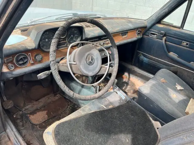 1972 mercedes-benz 250c coupe blue rwd automatic