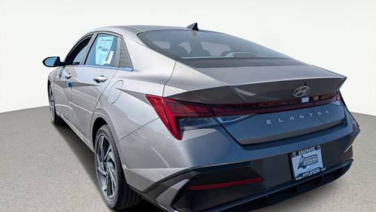 2024 Hyundai Elantra