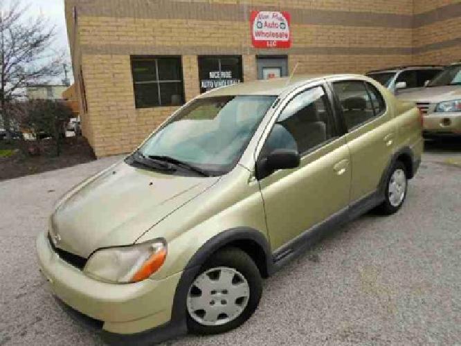 2000 toyota echo sedan auto - only 90k in willoughby, oh