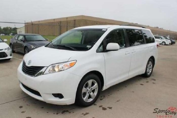 2013 toyota sienna le in dallas, tx